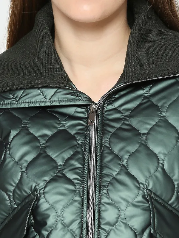 ブルゾン KHRISJOY Women Bomber Jackets ESW001CAMPLTMIX68 Green Khrisjoy Khris Iconic Puffer Jacket | Green | FARFETCH